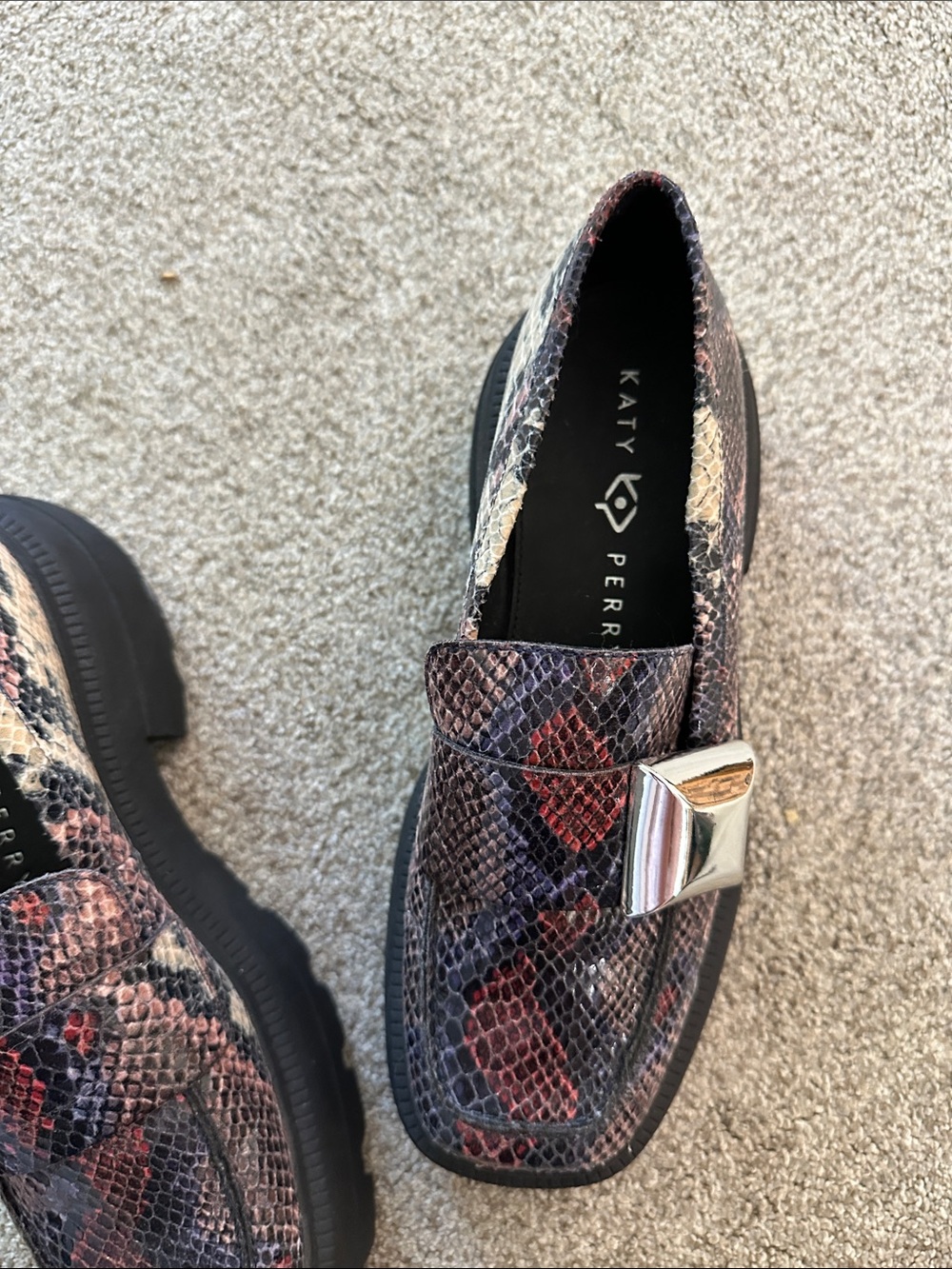 Katy Perry geli combat loafers size 8M in red: purple multi snakeskin print - Picture 5 of 6